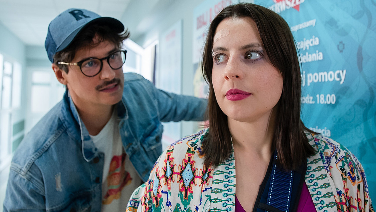     Serialowa Planeta Singli od kuchni. Relacja z planu